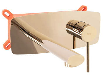 Смеситель для умывальника Rea Oval gold B5125
