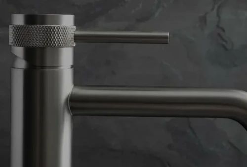 Смеситель для умывальника Rea Lungo Grip Tytan B8779