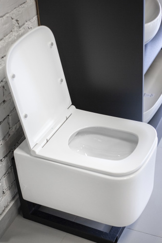 Унитаз подвесной Vincea Ultra VT1-32