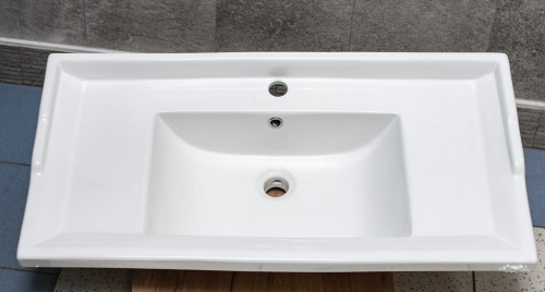 Умывальник CeramaLux 840-90