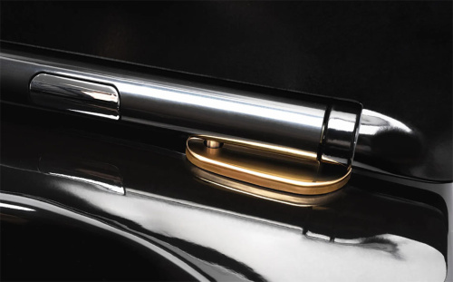 Унитаз подвесной Rea Carlo Mini rimless Flat Black Gold Edge C8800