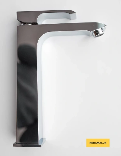 Смеситель для умывальника Ahti Rauma RM202001