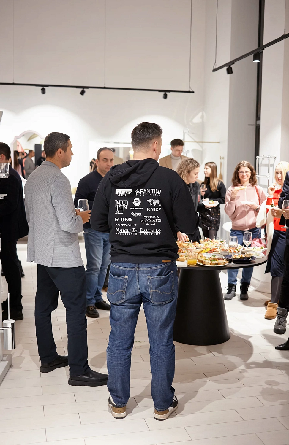 Встреча с друзьями. FABBRICA.CLUB