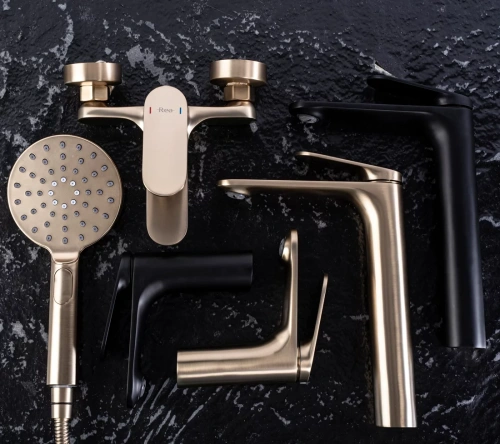 Смеситель для ванны Rea Marco gold matt B5942