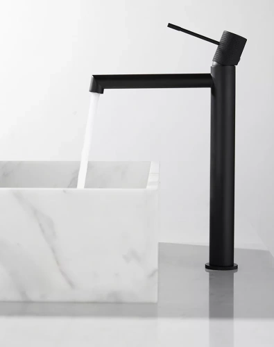 Смеситель для раковины Vincea Desire VBF-1D2MB