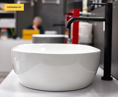 Умывальник Vincea VBS-301