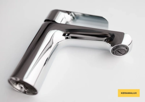 Смеситель для умывальника Ahti Ivalo IL201001