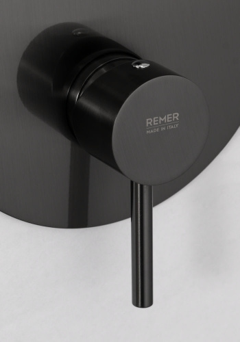 Смеситель для душа Remer X Style X09KBCFP, чёрный брашированный хром